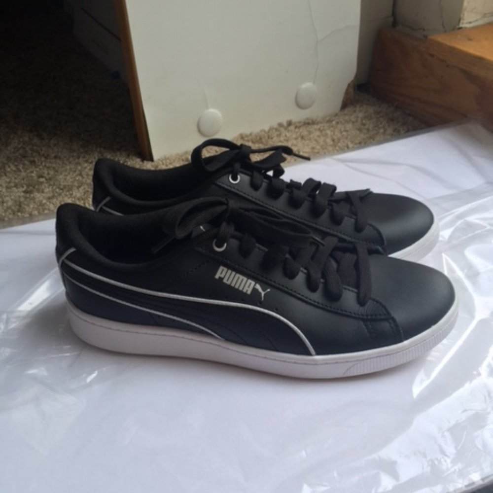Puma Women's Black Leather Sneakers Shoes - Size 7